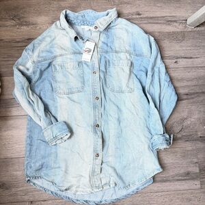 Blu Pepper Denim Button-Up Top Size S Distressed, NWT, Cute Everyday